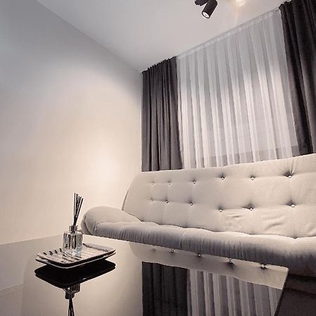 Diamond Apartment Prishtina 2 Приштина Экстерьер фото